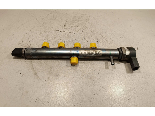 Vstřikovací lišta A6540700095 Mercedes-Benz E W213