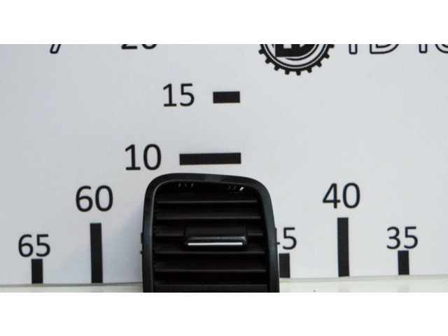 Боковая воздушная решётка