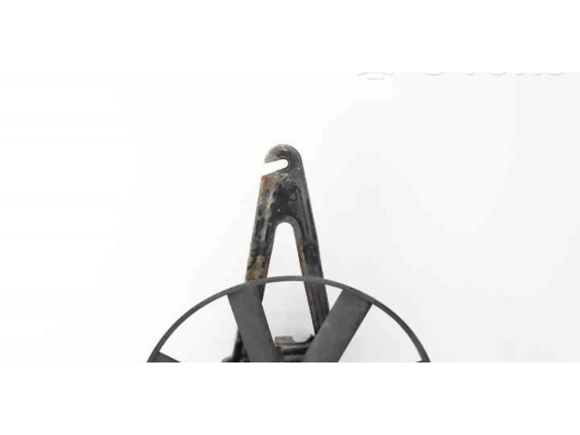 Вентилятор радиатора         Citroen Saxo 1.0