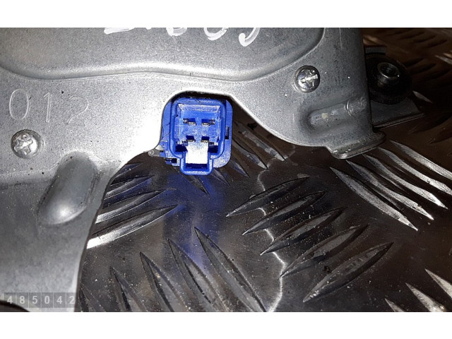 Моторчик дворников Mitsubishi Outlander