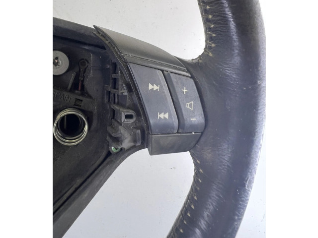 Руль Volvo S60 2001 - 2004 года 08666887