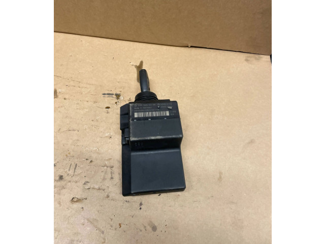 Řídící jednotka 2035450308, 33002102 Mercedes-Benz C W203 2004