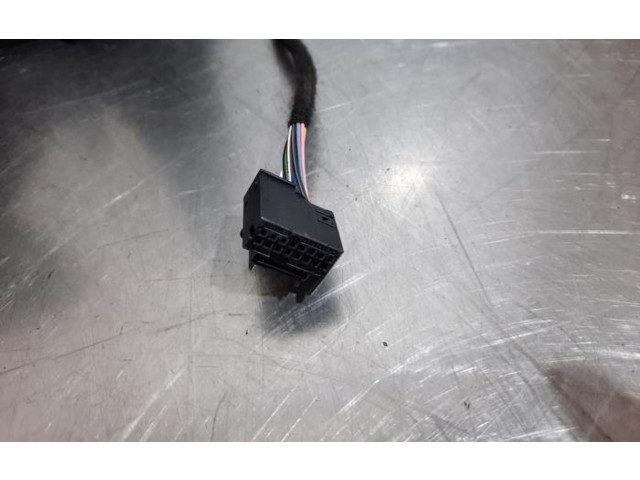 Зеркало электрическое Skoda Scala - года