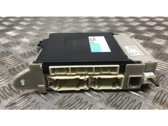 Блок управления 8922130331, 8273030L60 Lexus GS 250 350 300H 450H