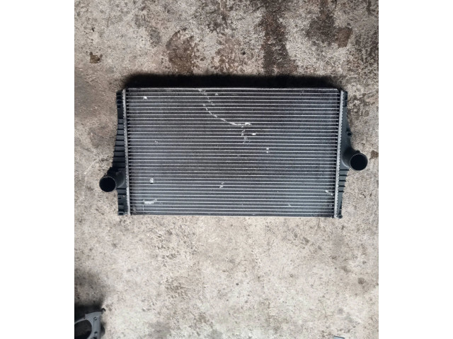 Радиатор интеркулера 31274553   Volvo XC90  