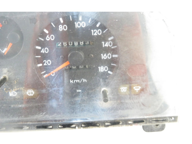 Přístrojová deska Nissan Terrano 1993