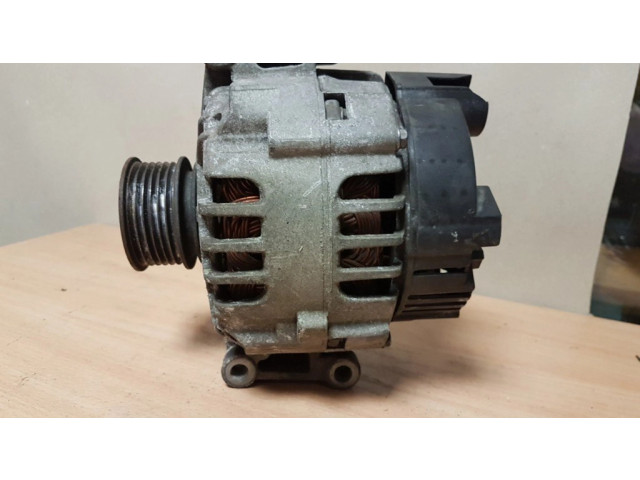 Генератор 06D903016A Audi A4 S4 B6 8E 8H 2.0