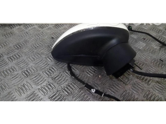 Зеркало электрическое Audi A1 2010 - 2018 года