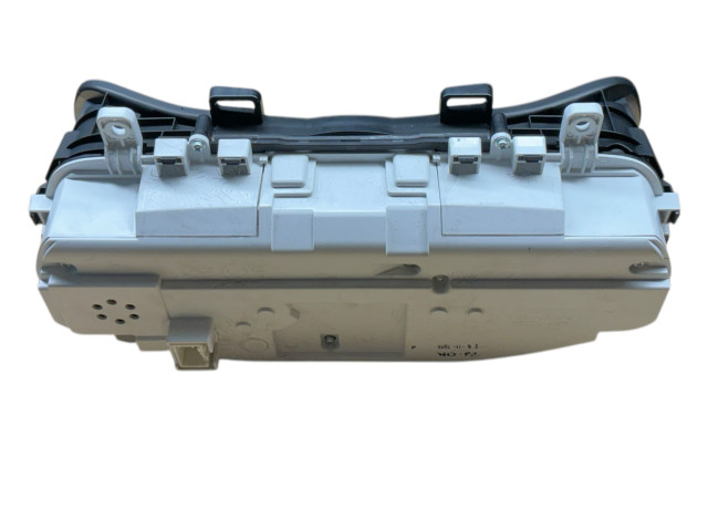 Přístrojová deska  Volvo V40 Cross country 2013 769212810U, 31394174  