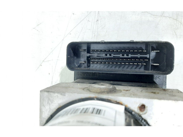 Блок АБС 1K0907379K, 1K0614517H Volkswagen Touran I 2003 - 2010 года