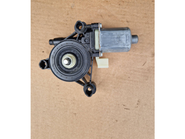 Передний двигатель механизма для подъема окон