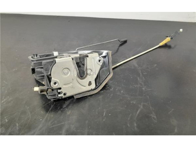 Zámek zadních dveří BMW 1 E81 E87 2007