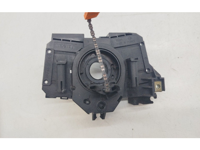 Подушка безопасности водителя 7701045279   Renault Clio II