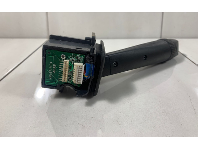 Ручка стеклоочистителей 30768099   Volvo S80