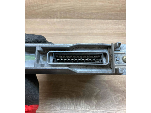 Блок управления двигателем Блок управления 7700868321, 3085430001 Volvo S40, V40