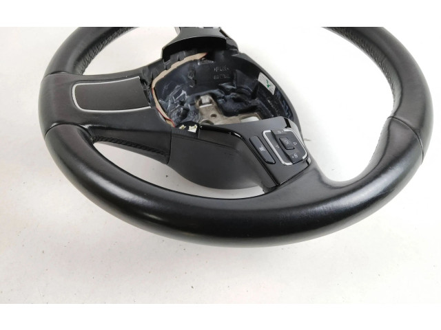 Volant Volkswagen Touareg II 2011 7P6419091