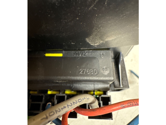 Зеркало электрическое Peugeot 307 2005 - 2008 года