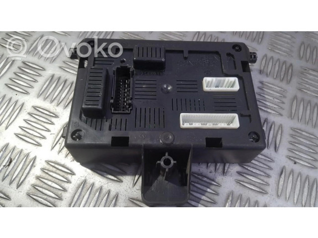 Блок комфорта 216693928, 21669392-8 28118126-6A Renault Clio III