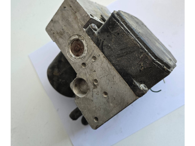 Блок АБС 4454024010, 1332005000 Lexus IS 200-300 1999 - 2005 года