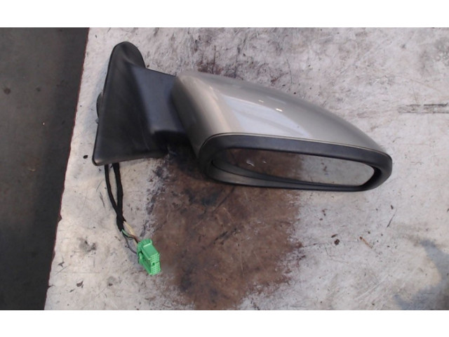 Зеркало электрическое Volvo V70 2005 - 2008 года