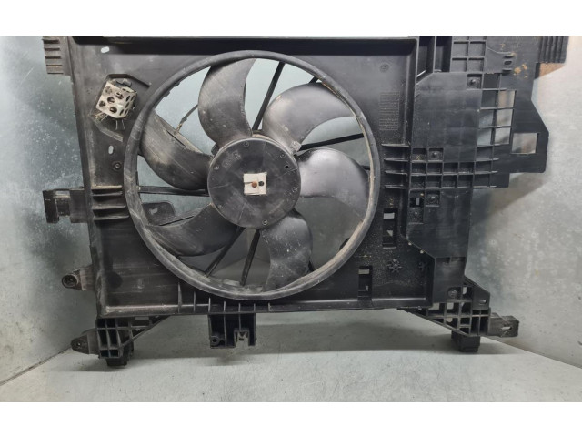 Электрический вентилятор радиаторов Dacia Duster 2010 - 2017 года