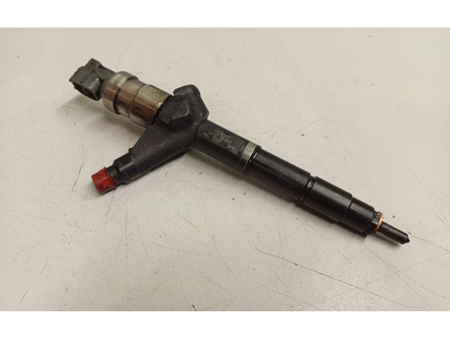 Vstřikovač 166008H800 Nissan X-Trail T30