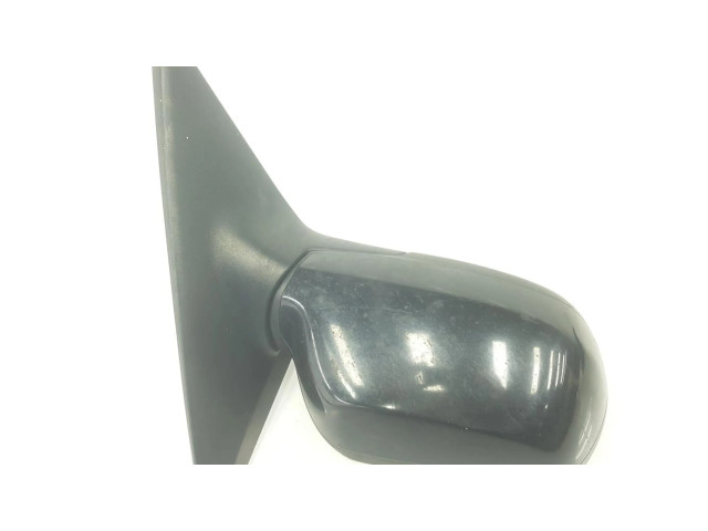 Зеркало электрическое правое Mazda 3 I 2003-2006 года