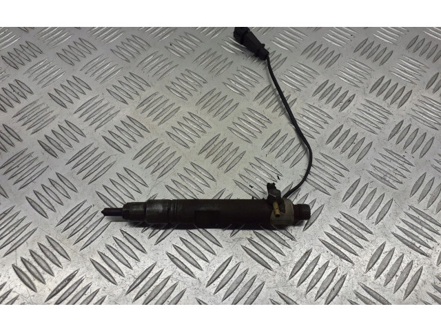 Форсунка 074130203A Volvo V70