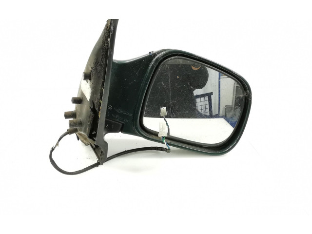 Zpětné zrcátko Nissan Serena 2000