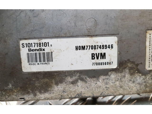 Řídící jednotka S101718101, HOM7700749946 Renault Clio II 1999