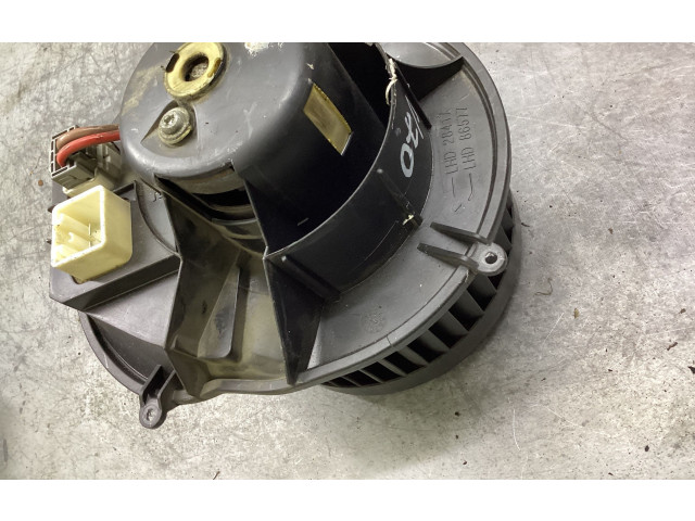 Вентилятор печки    LHD28417, LHD86577   Volvo V70
