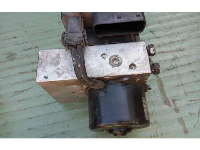 Блок АБС 9496946, 0WR0F17C06 Volvo V70 2000 - 2004 года