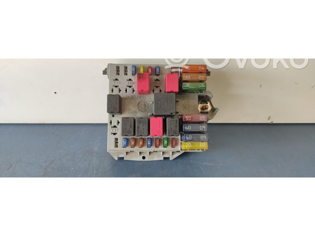 Pojistková skříňka 46835597 Fiat Punto (188) 2005