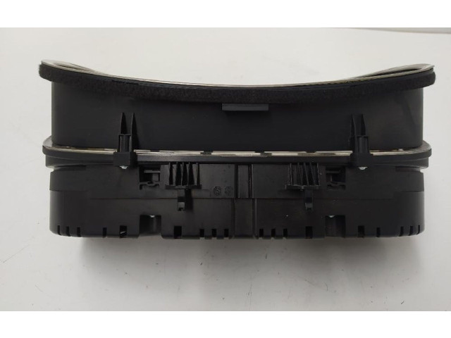 Панель приборов 8U0920940C Audi Q3 8U