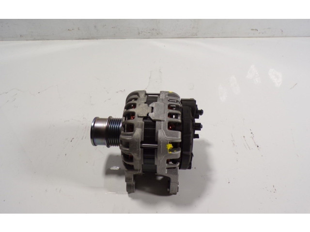 Генератор 04E903015A, 04E903015A Audi A1