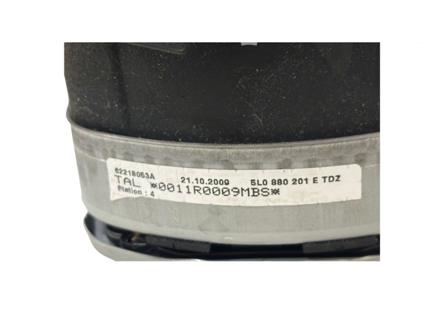 Подушка безопасности водителя 5L0880201E, 62218053A   Skoda Yeti (5L)