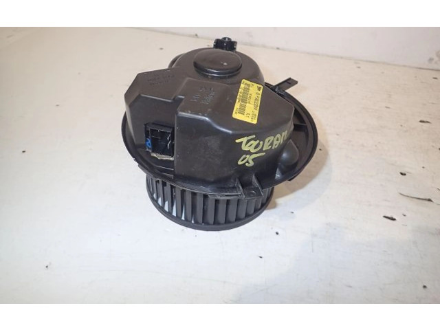 Вентилятор печки       Volkswagen Touran I