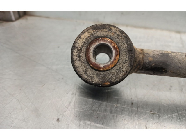 Ось рулевого колеса 4560105000 SsangYong Korando