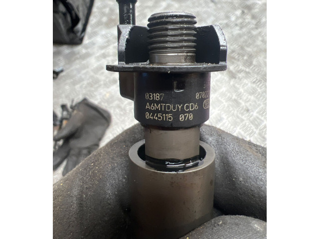 Форсунка 0445115070, 03187    BMW X3 E83   