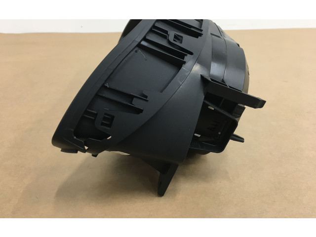 Панель приборов 3V0920941A, VD1048270 Skoda Superb B8 (3V)