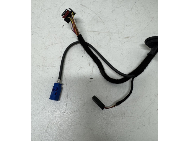 Zpětné zrcátko Volkswagen Touareg II 2014 7P6857502HH