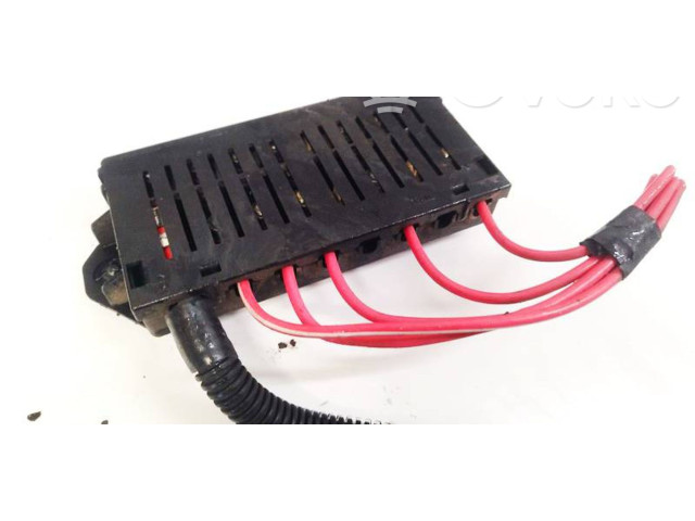 Блок предохранителей 9162323, 9162323 Volvo XC90