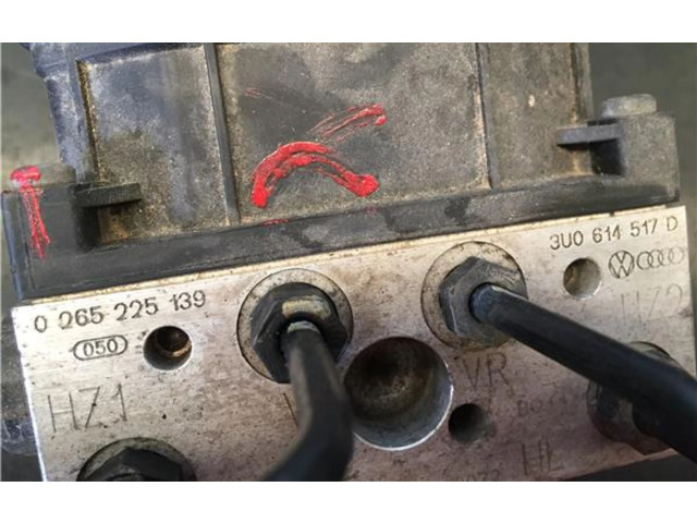 Блок АБС 3U0614517D, 0265225139 Skoda Superb B5 (3U) 2001 - 2008 года