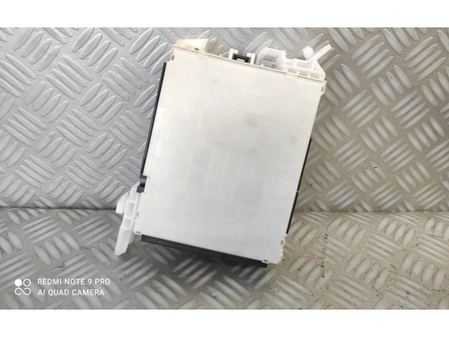 Pojistková skříňka Řídící jednotka BSM MB238100, 0DA70 Toyota Yaris 2022