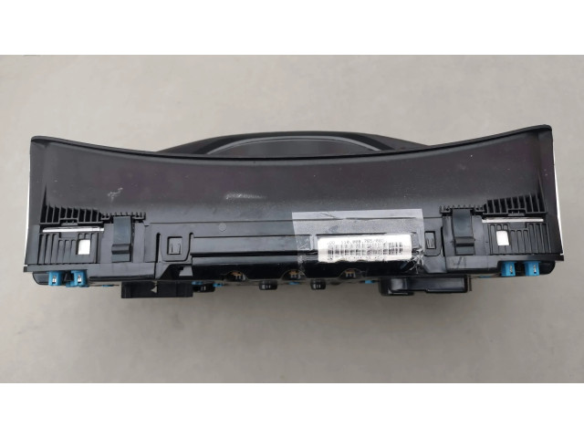 Přístrojová deska Mercedes-Benz E W210 2000 2105406547, 110008765002