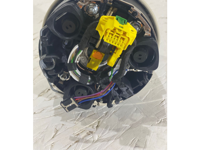 Подушка безопасности водителя 36A880201K Bentley Bentayga