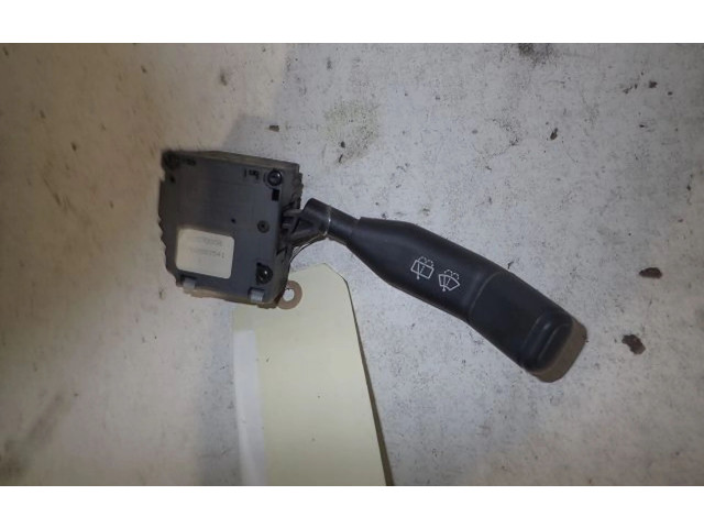 Ручка стеклоочистителей    Renault Clio I