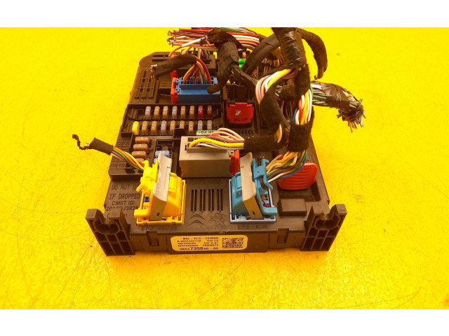 Блок предохранителей 9853735880, 9853735880 Peugeot 2008 II