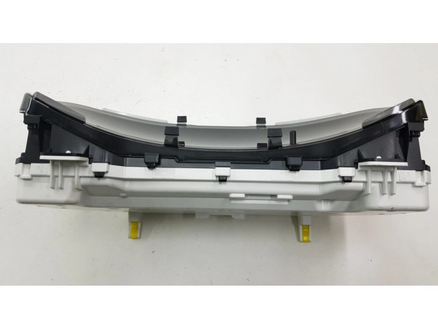 Přístrojová deska Lexus CT 200H 2012 8380076051, 2574704780AZ03