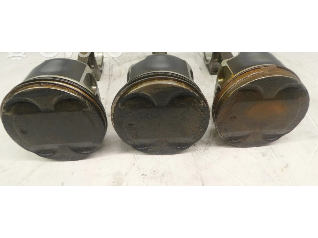 Píst 10HM Chevrolet Captiva 3.2